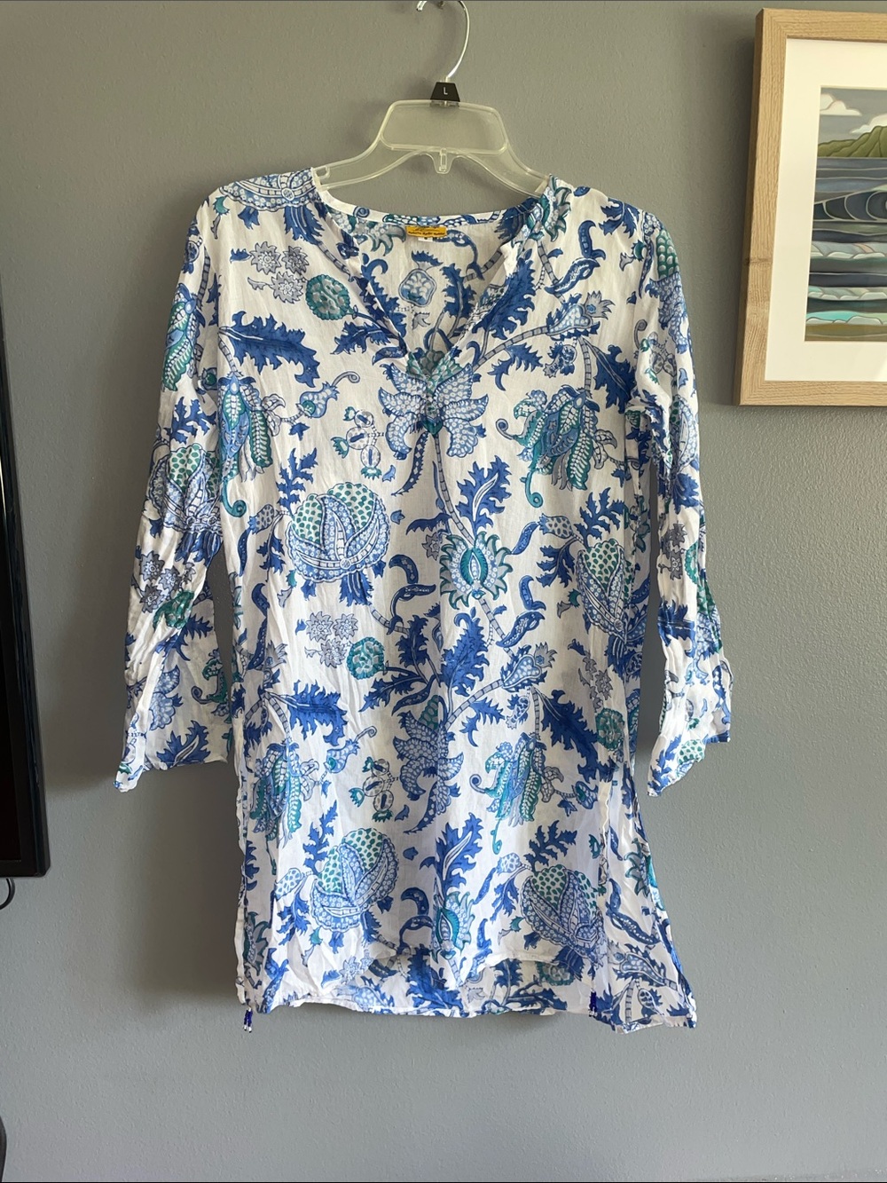 Roller Rabbit breezy cotton  Floral Tunic Top with beaded tassel